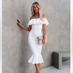 Vici Dolls Size S off-the-shoulder body con dress